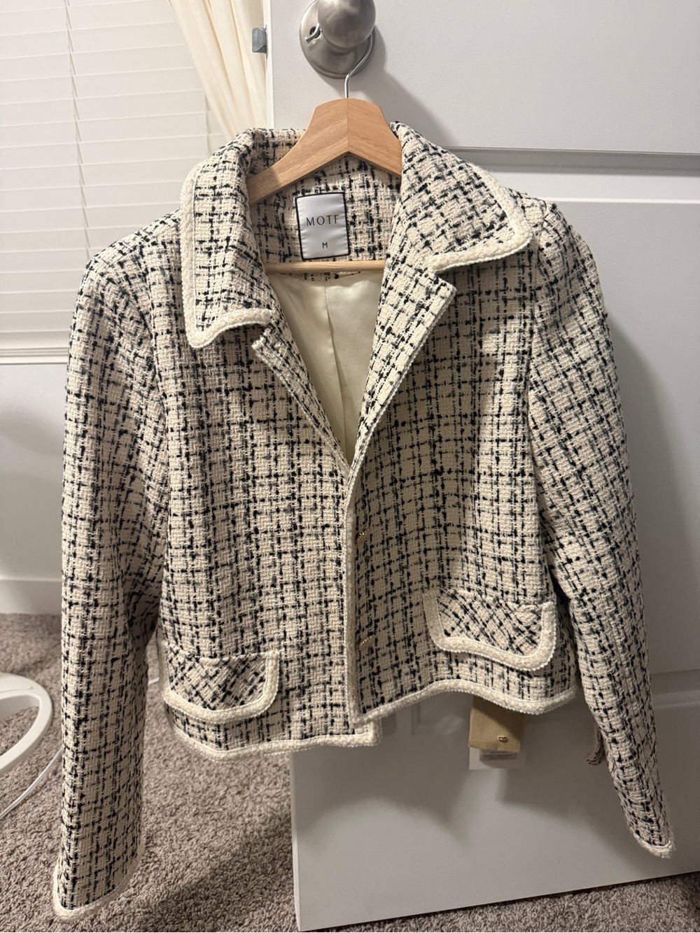 MOTF Cream and Black Tweed Cropped Blazer